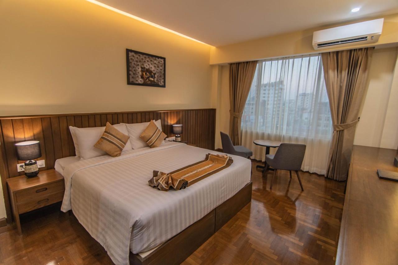 Hotel New Wave Мандалай Экстерьер фото