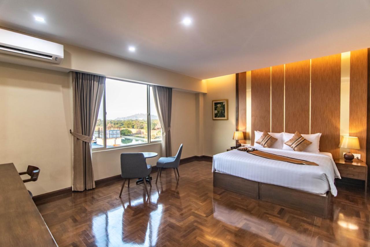 Hotel New Wave Мандалай Экстерьер фото
